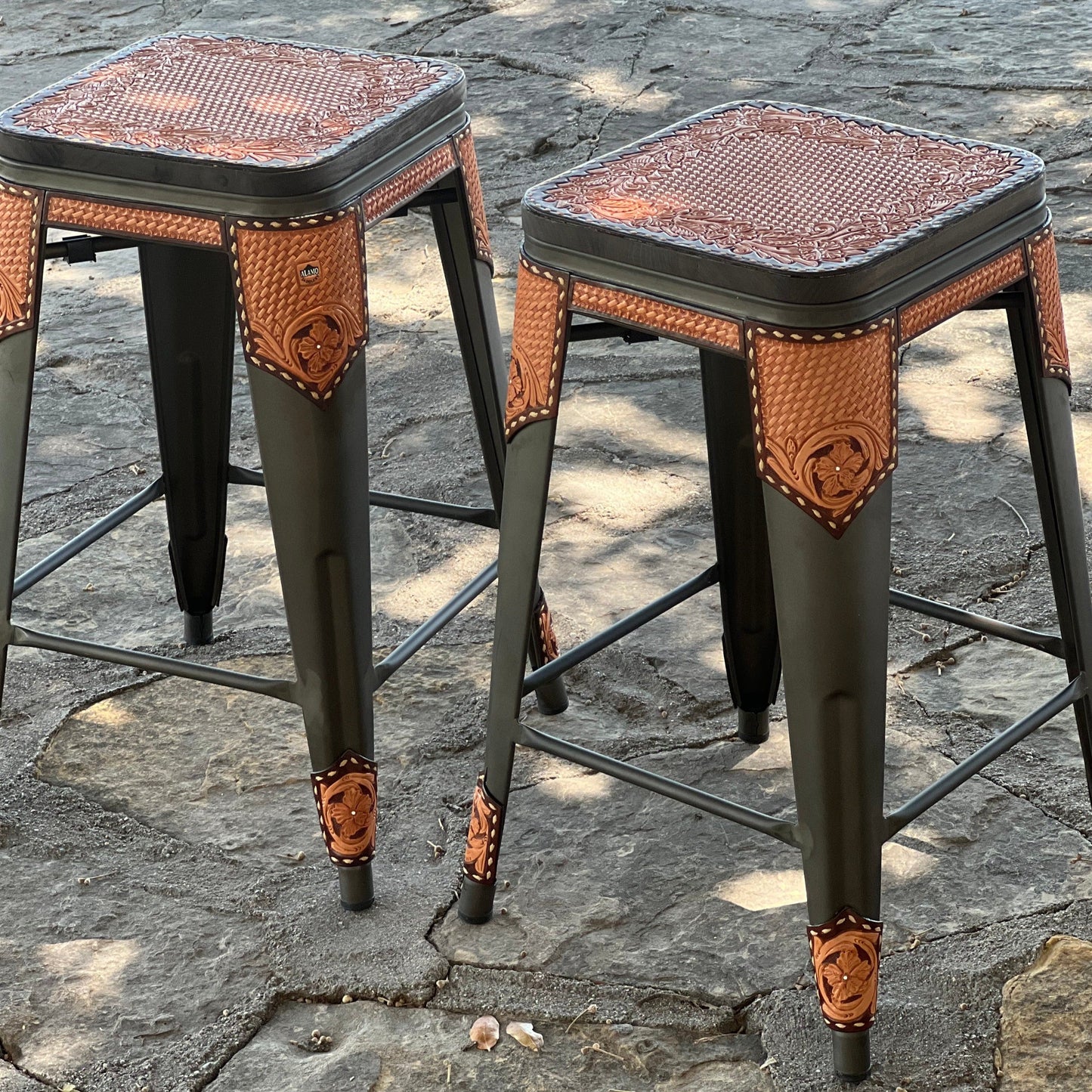 (PRE- ORDER) CINNOMMON Bar Stools